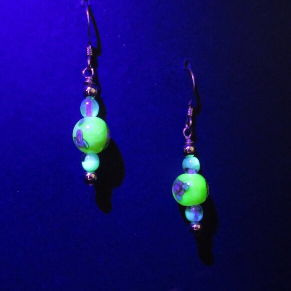 Vintage Czech Lampwork earrings - Picture 1 of 11